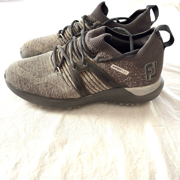 NWOT FootJoy Hyperflex Golf Shoe in Charcoal and Grey SZ 8 M main image 10